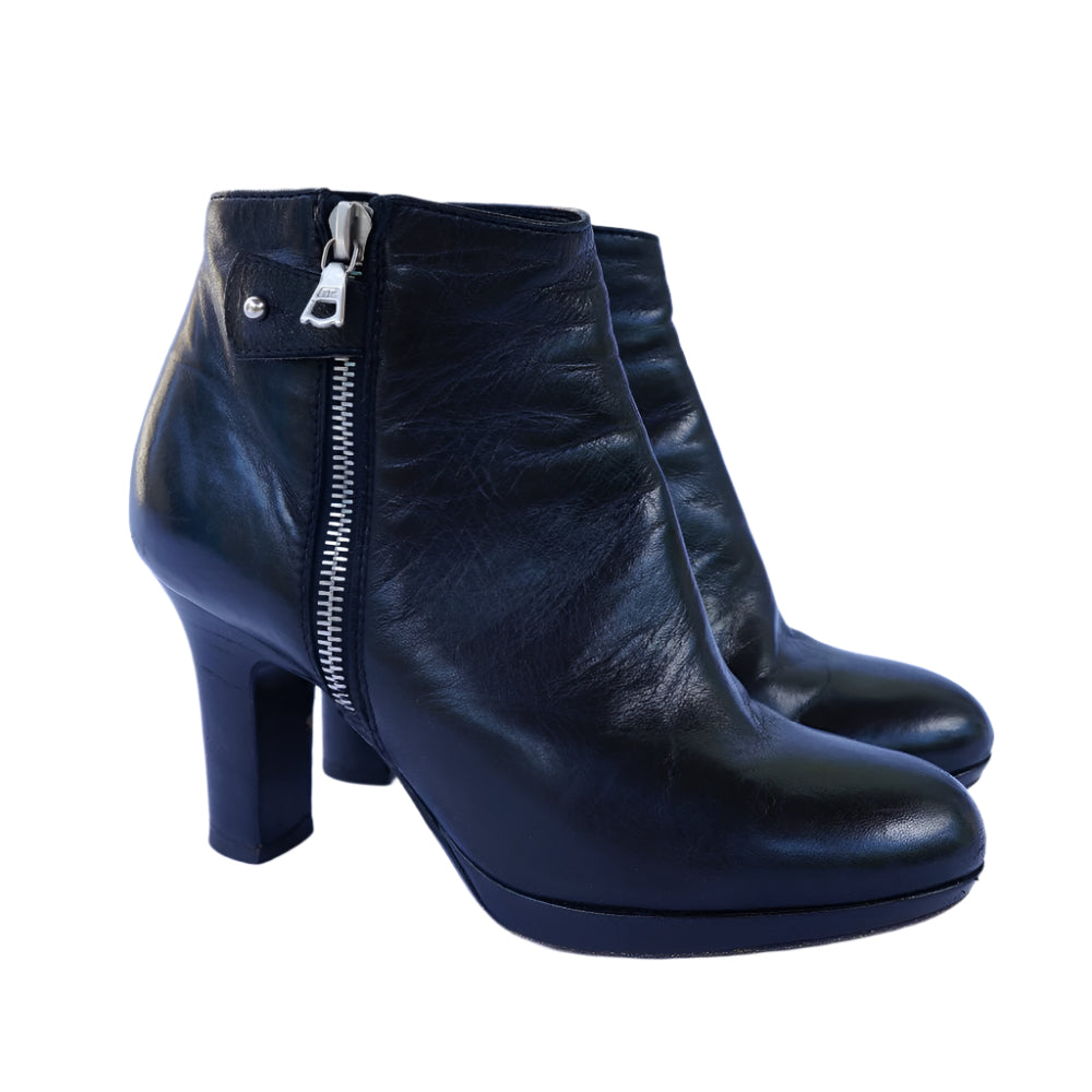 Dries Van Noten Leather Black Bootie