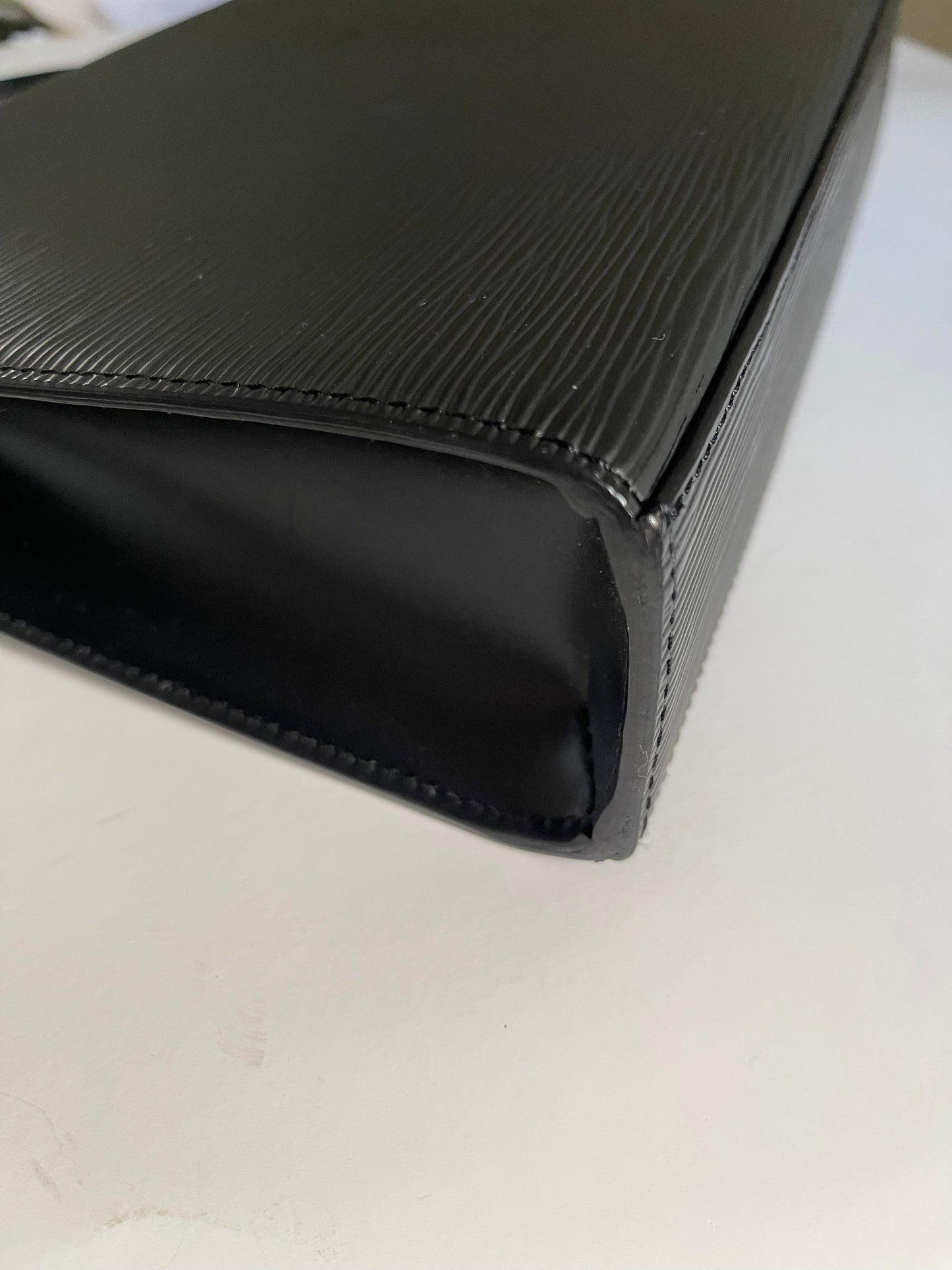 LOUIS VUITTON GRAPHITE BLACK EPI MALESHERBES BAG