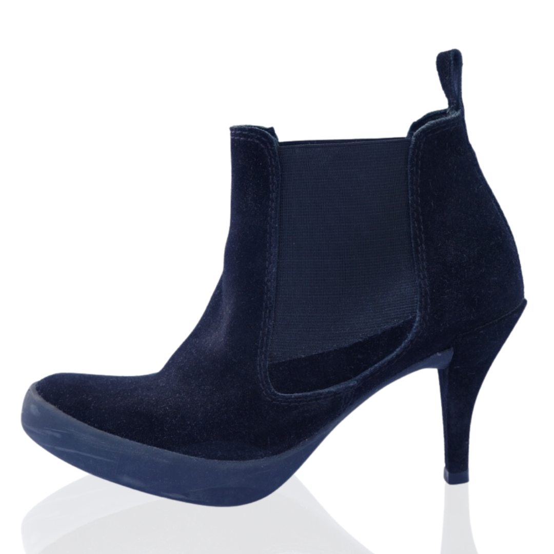 Navy hotsell suede bootie