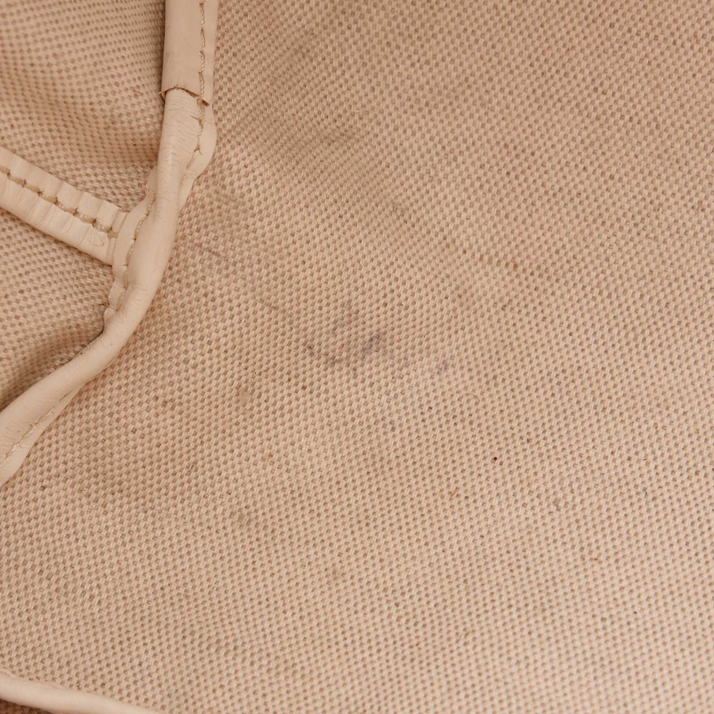 GOYARD SAINT LOUIS PM TOTE BAG - leefluxury.com