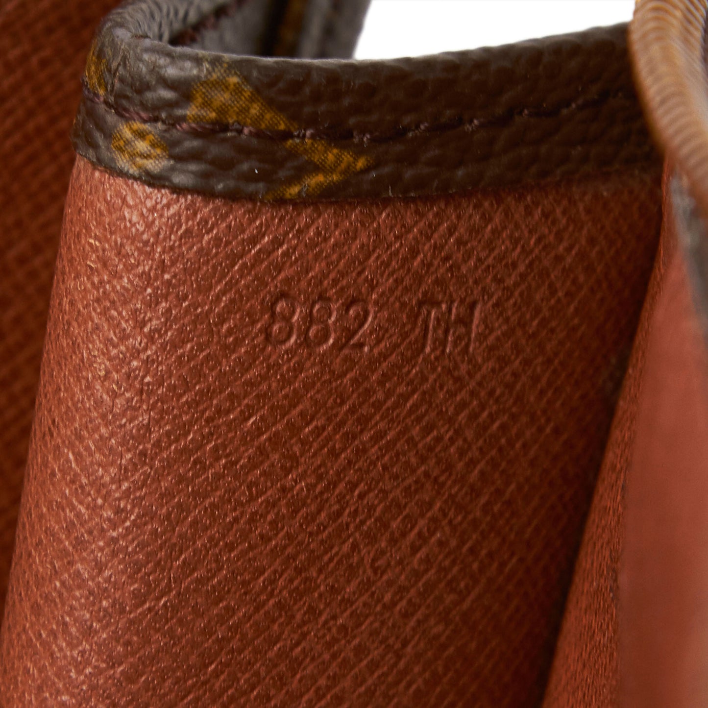 LOUIS VUITTON MONOGRAM POCHE DOCUMENT PORTFOLIO - leefluxury.com