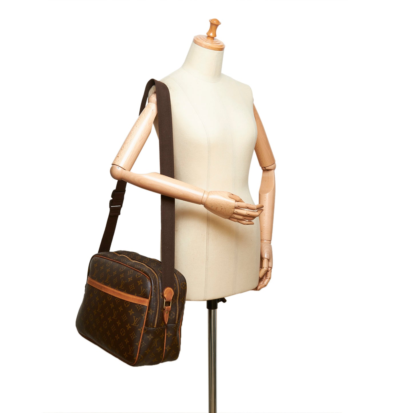 LOUIS VUITTON MONOGRAM REPORTER GM BAG - leefluxury.com