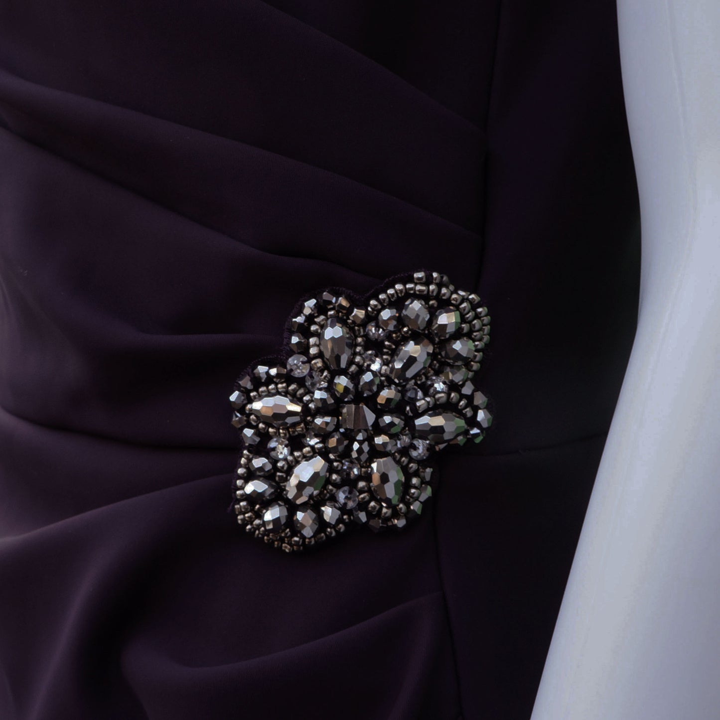 ALEXIS EVENING PLUM COCKTAIL DRESS - leefluxury.com