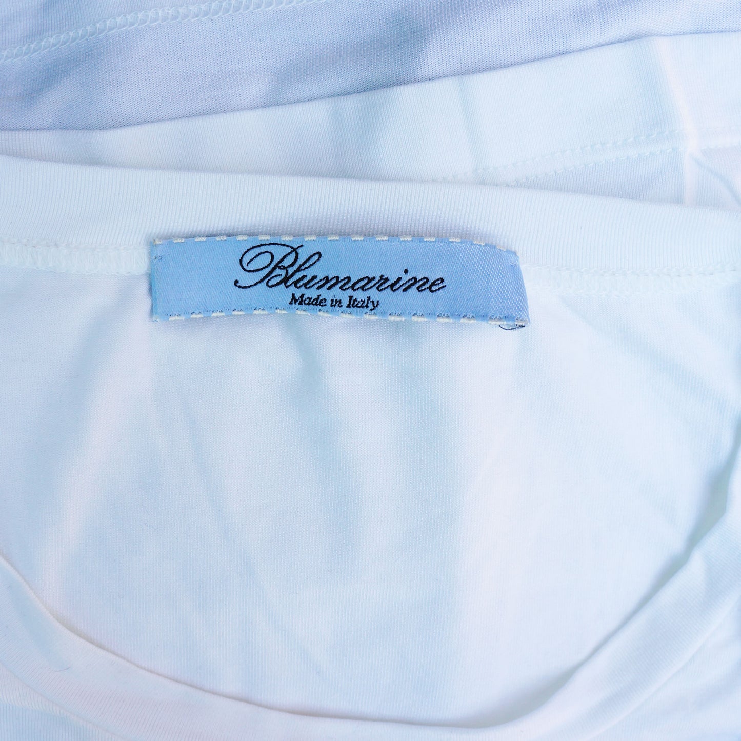 BLUMARINE WHITE TEE WITH CRYSTAL AND ILLUSTRATION - leefluxury.com