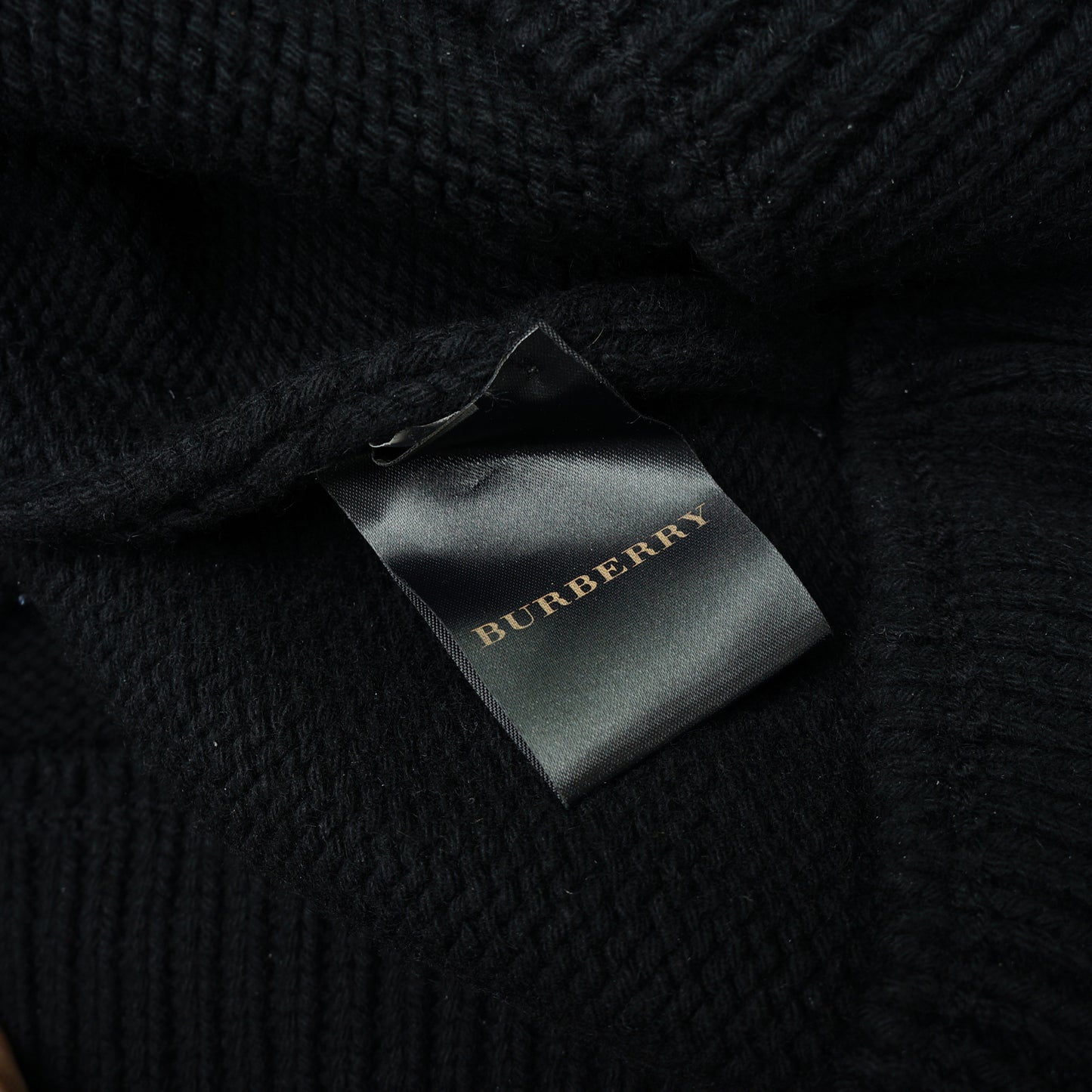 BURBERRY CASHMERE BLEND OVERSIZED KNIT TOP DRESS - leefluxury.com