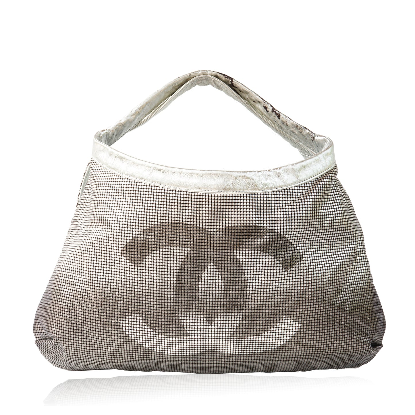 CHANEL HOLLYWOOD HOBO BAG - leefluxury.com