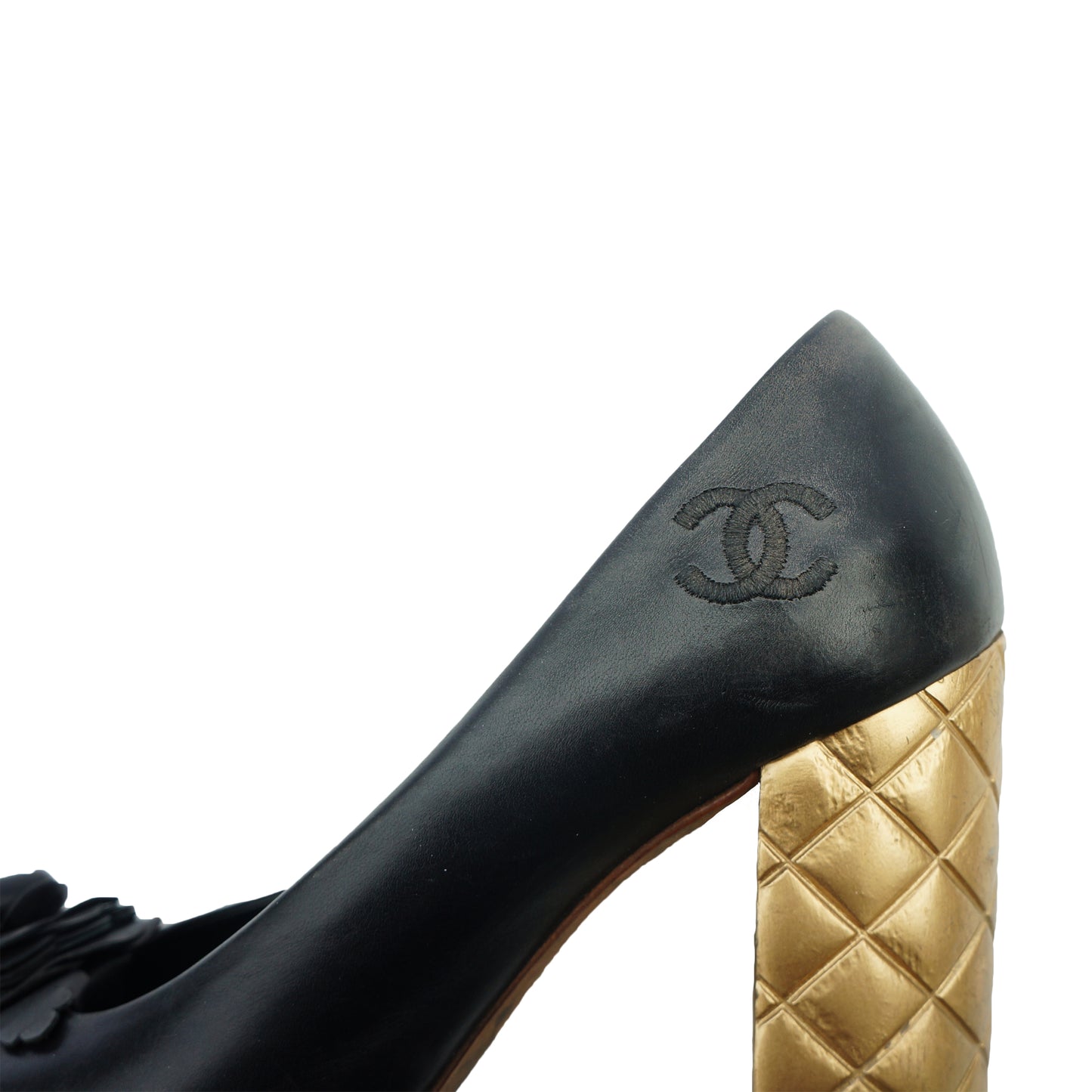 CHANEL 2015 CAMELLIA LEATHER PUMPS - leefluxury.com
