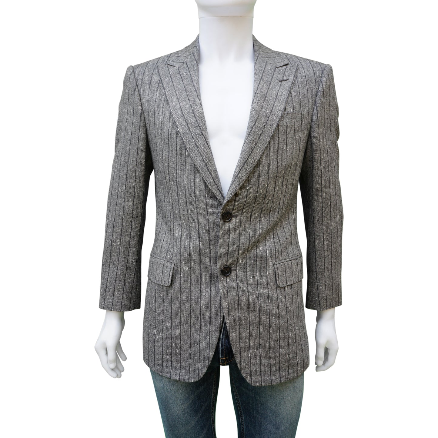 GUCCI GRAY PINSTRIPE TWEED WOOL BLAZER - leefluxury.com