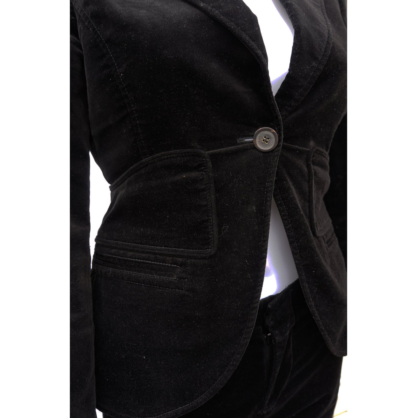 GUCCI BLACK VELVET 3 PIECE SUIT - leefluxury.com
