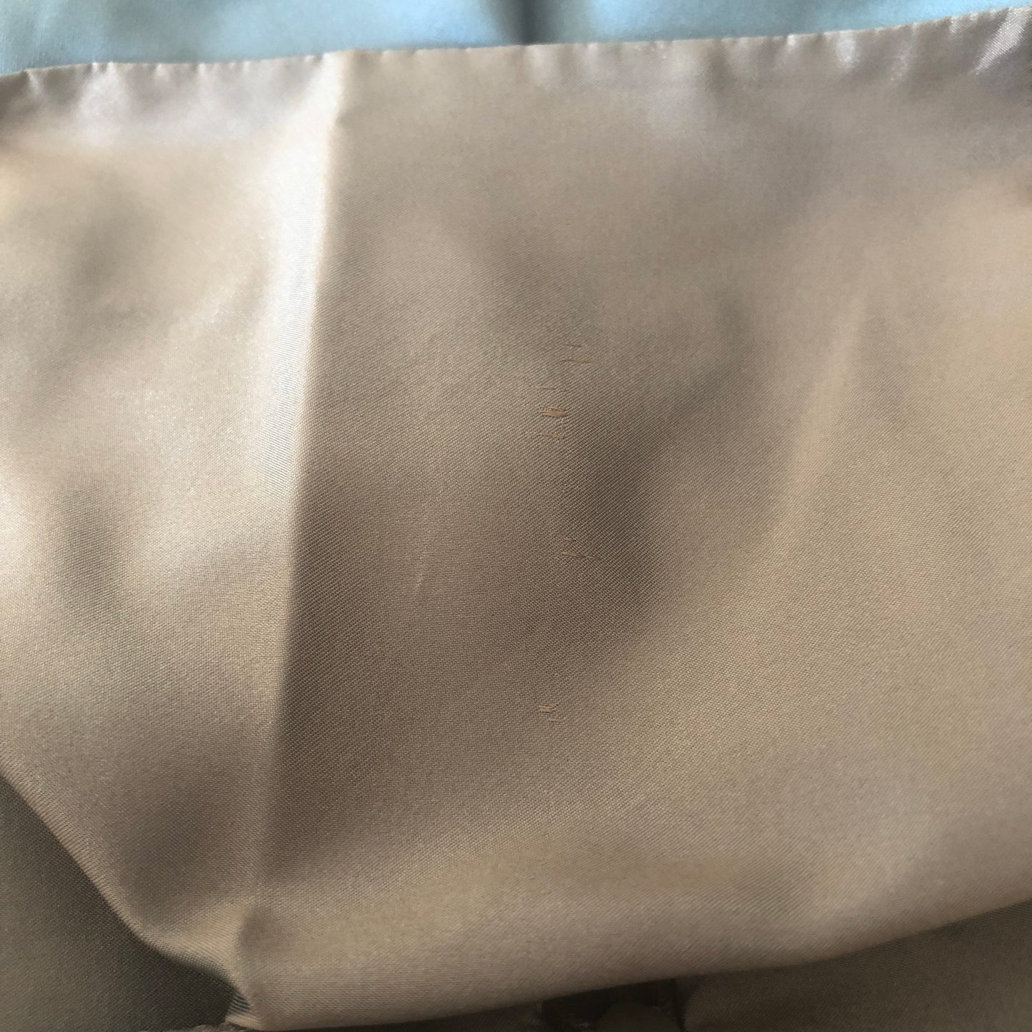 GUCCI CHAMPAGNE IRIDESCENT KNEE-LENGTH PENCIL SKIRT - leefluxury.com