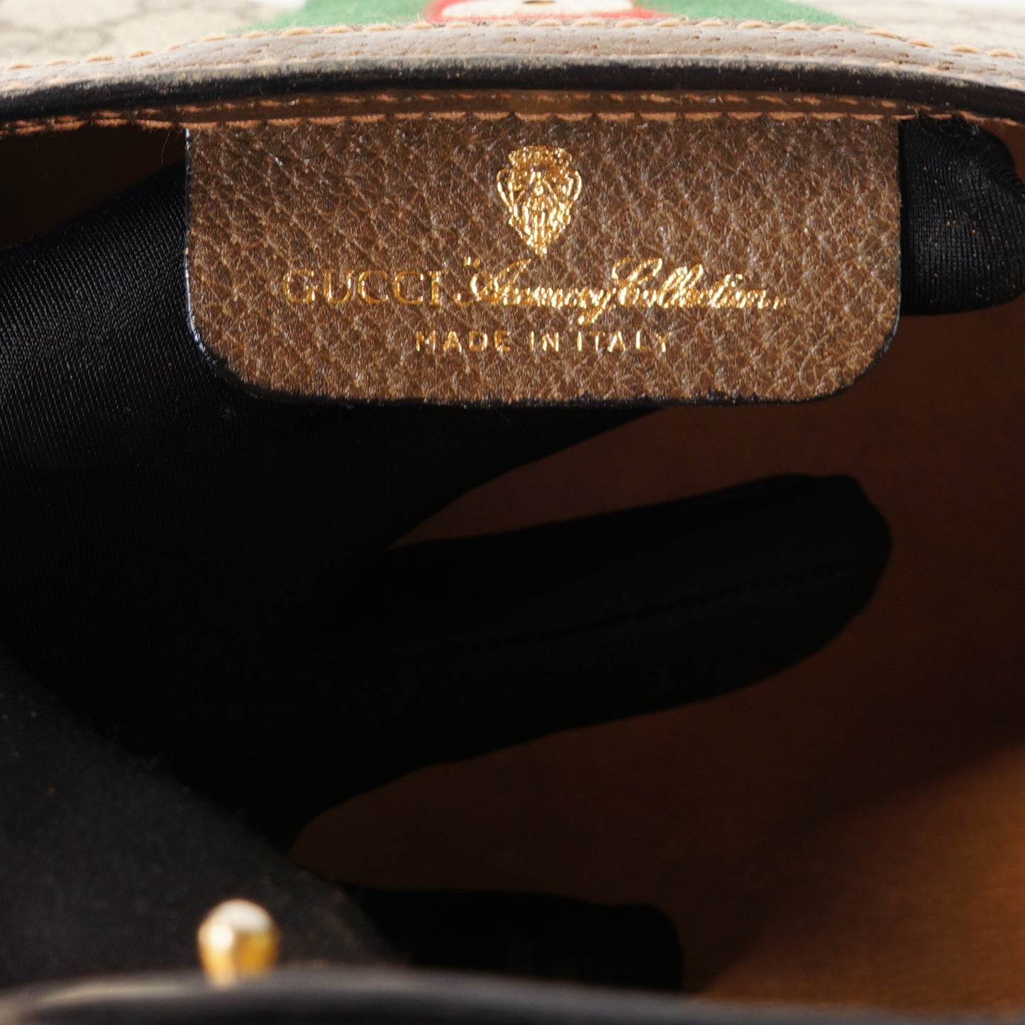 GUCCI GG SUPREME WEB CLUTCH BAG - leefluxury.com