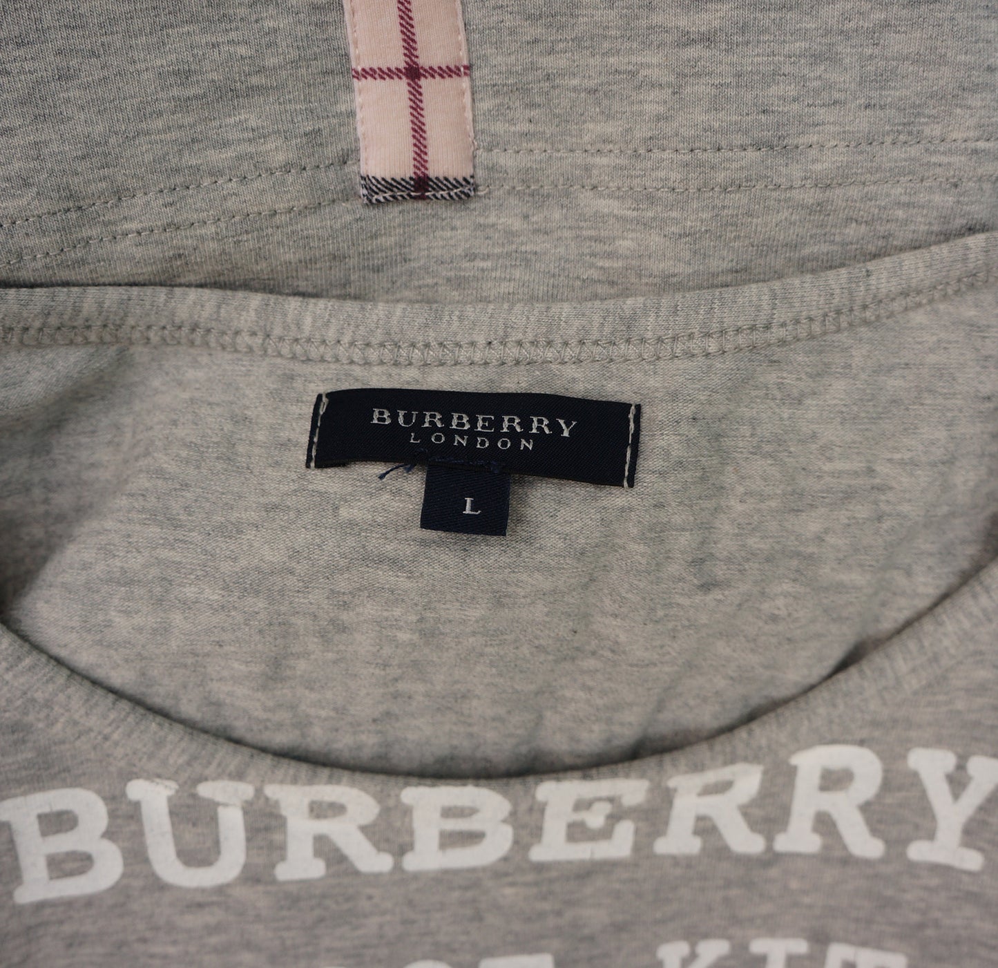 BURBERRY GREY SLEEVELESS T SHIRT - leefluxury.com