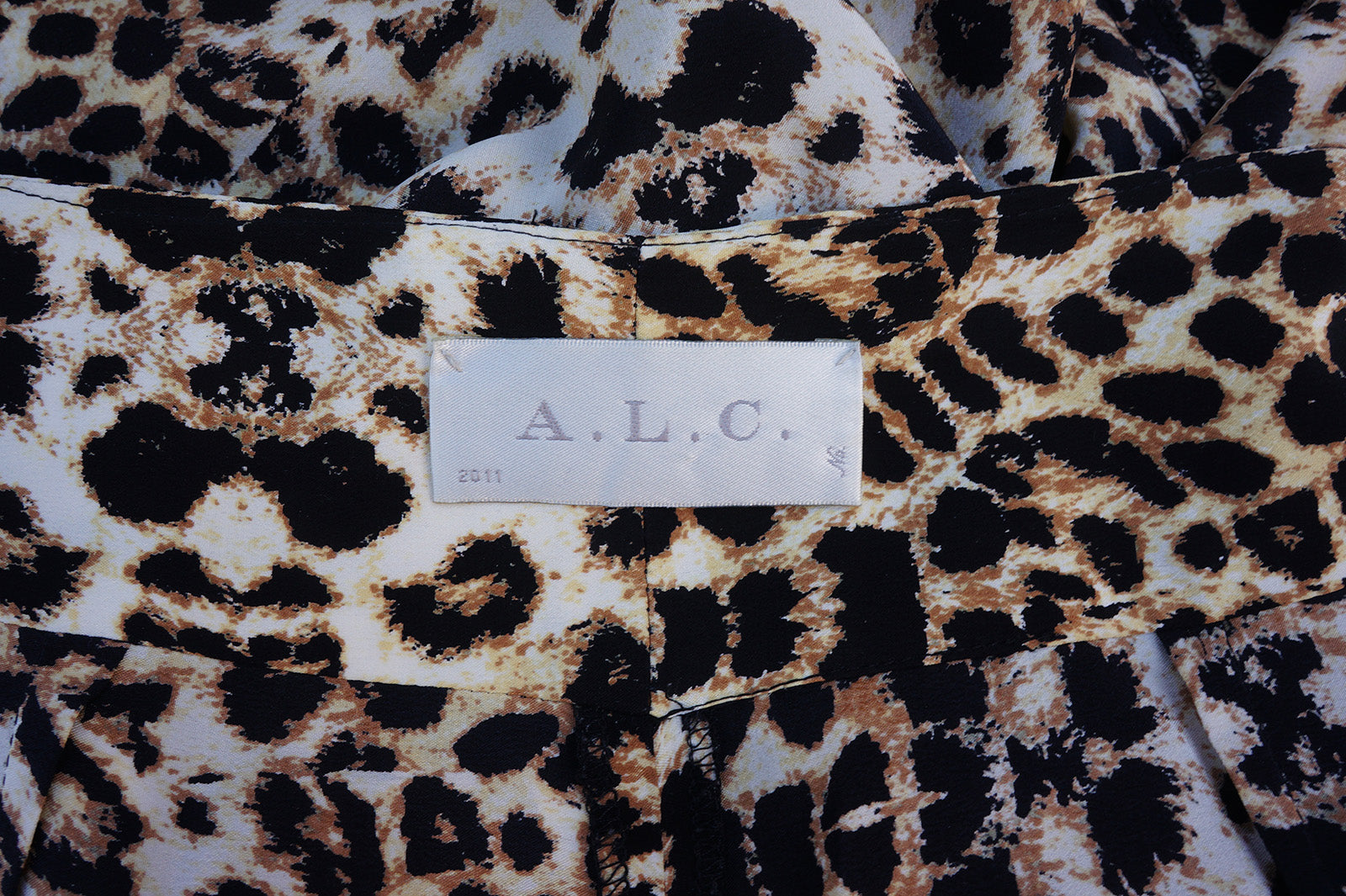 A.L.C. SILK LEOPARD PRINT PANTS - leefluxury.com