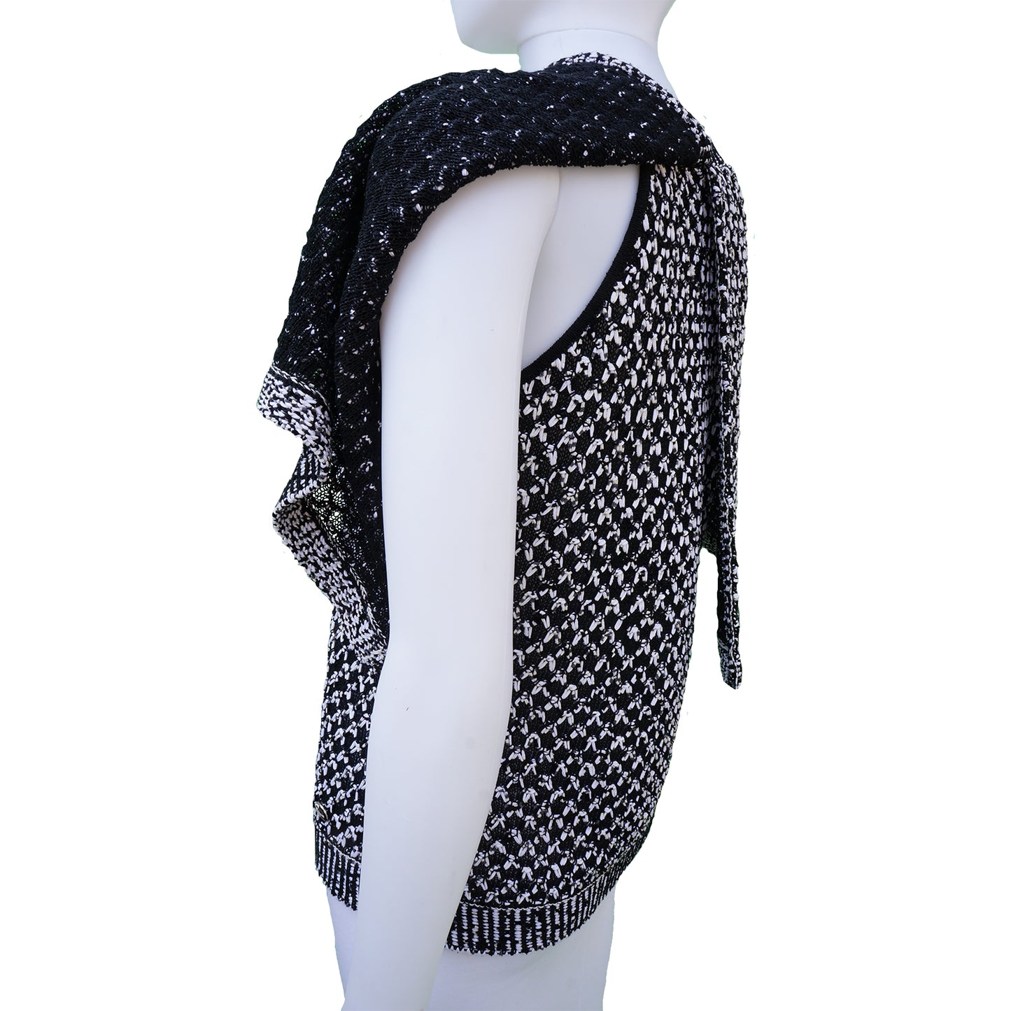 CHANEL 2017 BLACK AND WHITE KNIT CAPE TOP - leefluxury.com