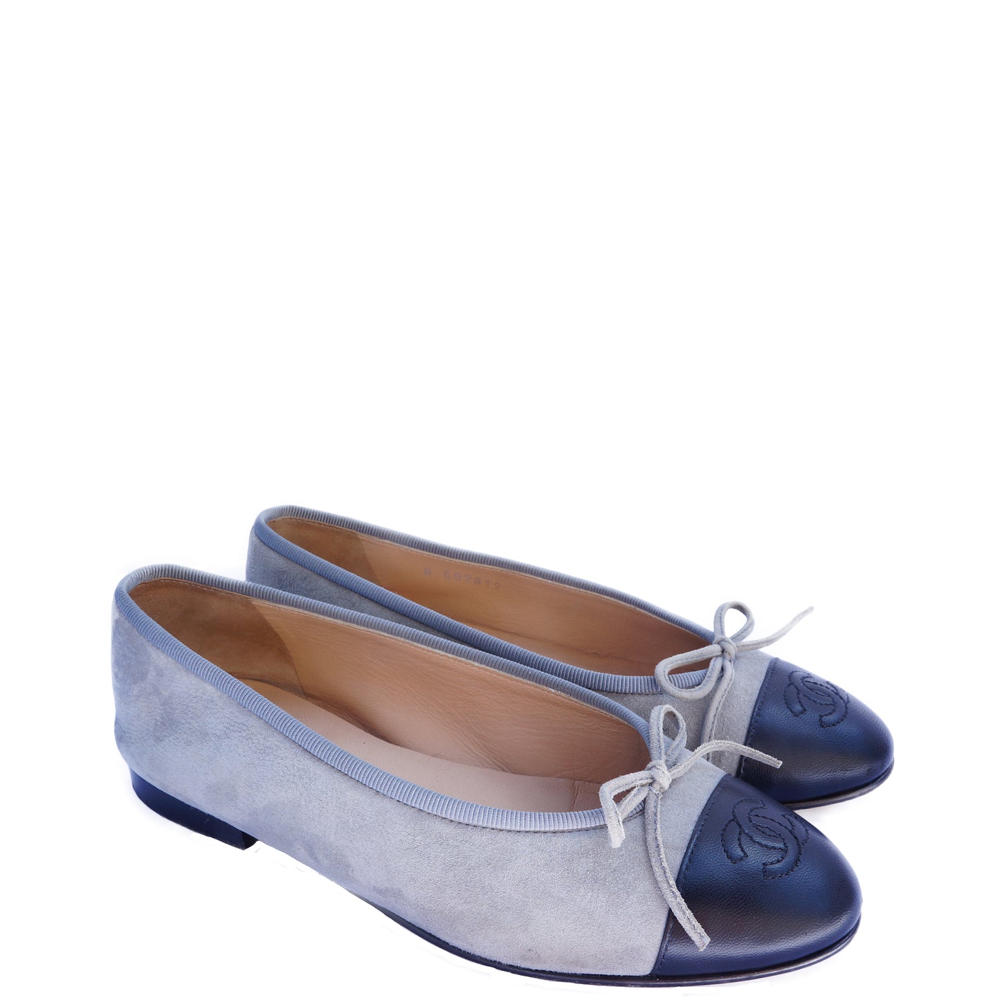 CHANEL 2014 SUMMER BALLERINA CAP-TOE FLATS - leefluxury.com