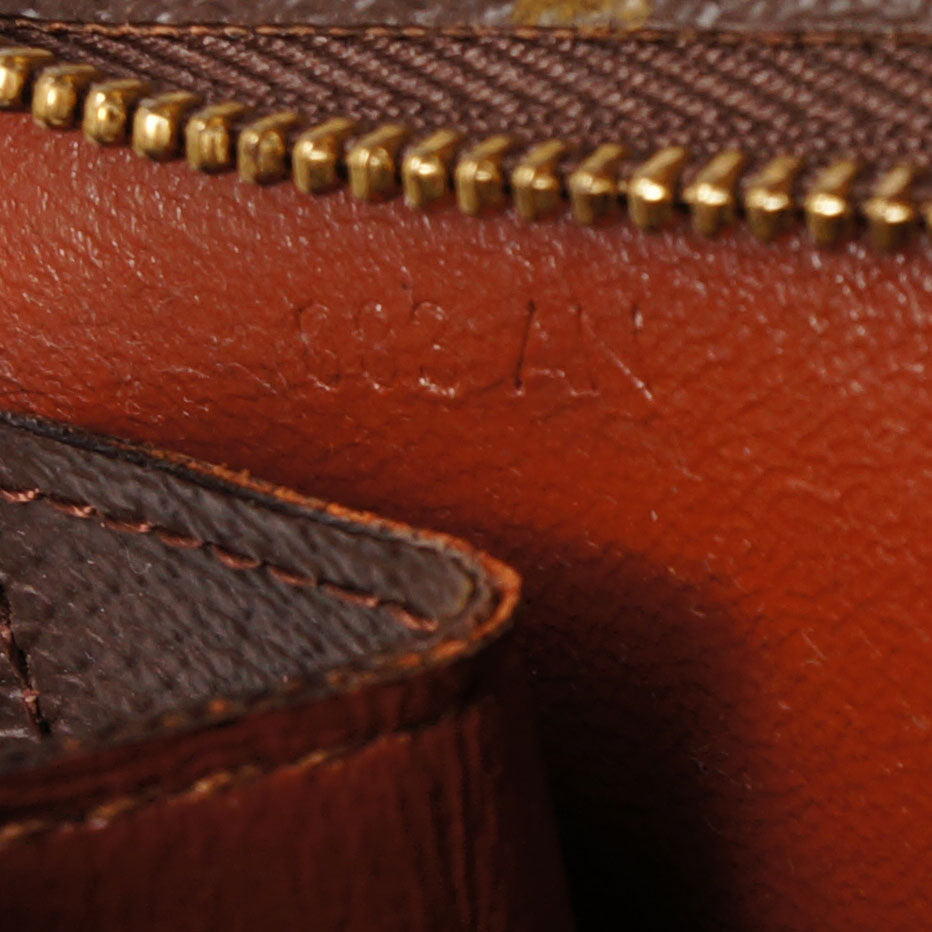 LOUIS VUITTON MONGORAM TOILETRY POUCH 26 CLUTCH BAG - leefluxury.com