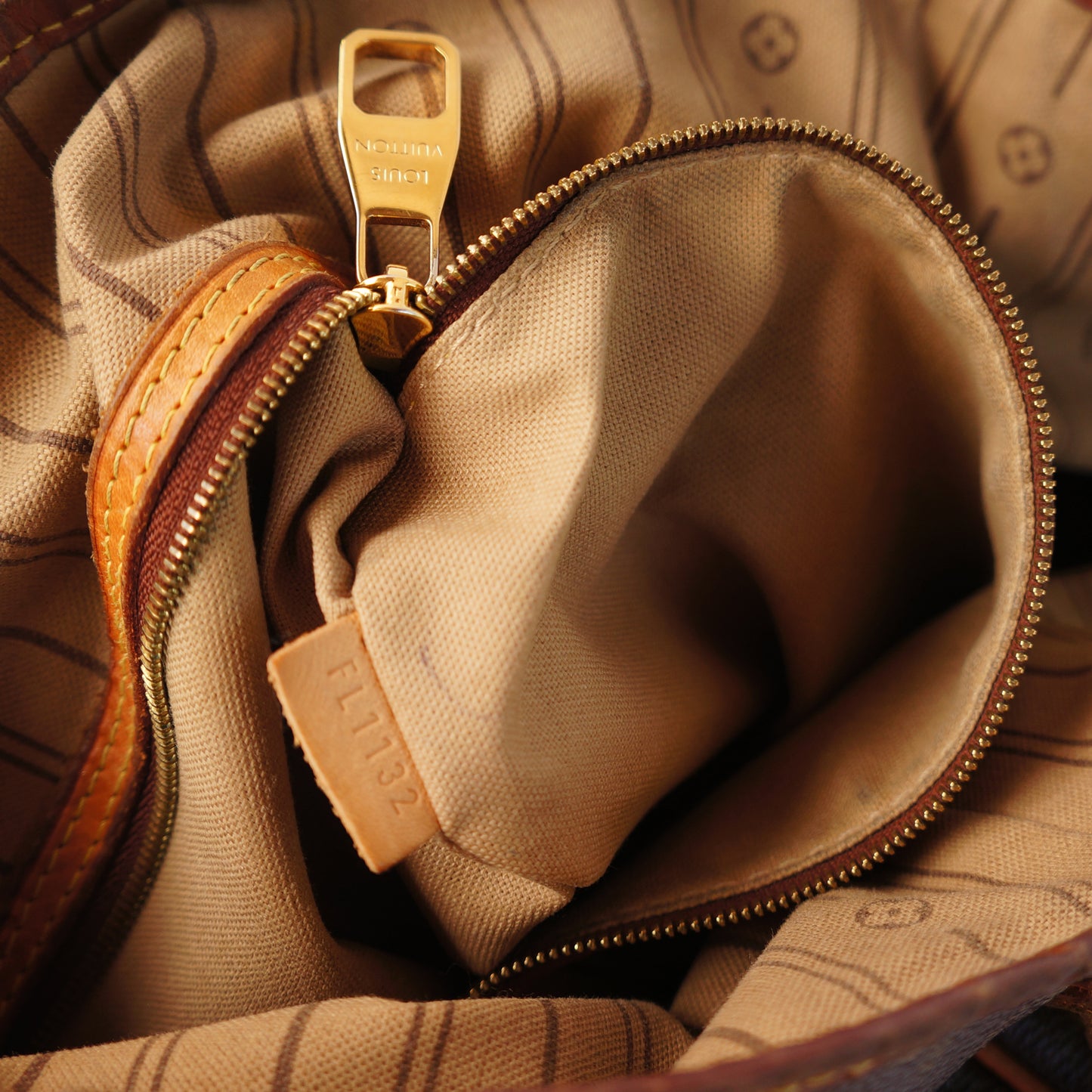 LOUIS VUITTON MONOGRAM DELIGHTFUL PM HOBO SHOULDER BAG - leefluxury.com