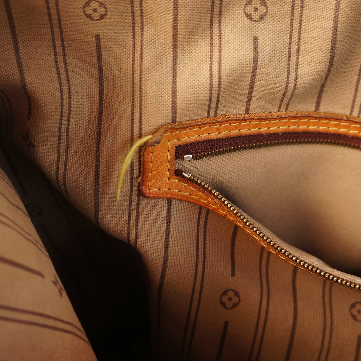 LOUIS VUITTON MONOGRAM DELIGHTFUL PM HOBO SHOULDER BAG - leefluxury.com