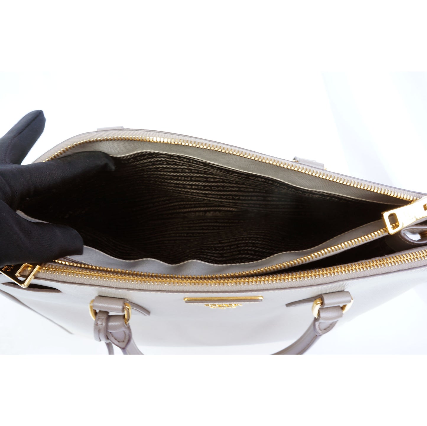 PRADA SAFFIANO LUX LEATHER SHOULDER BAG - leefluxury.com