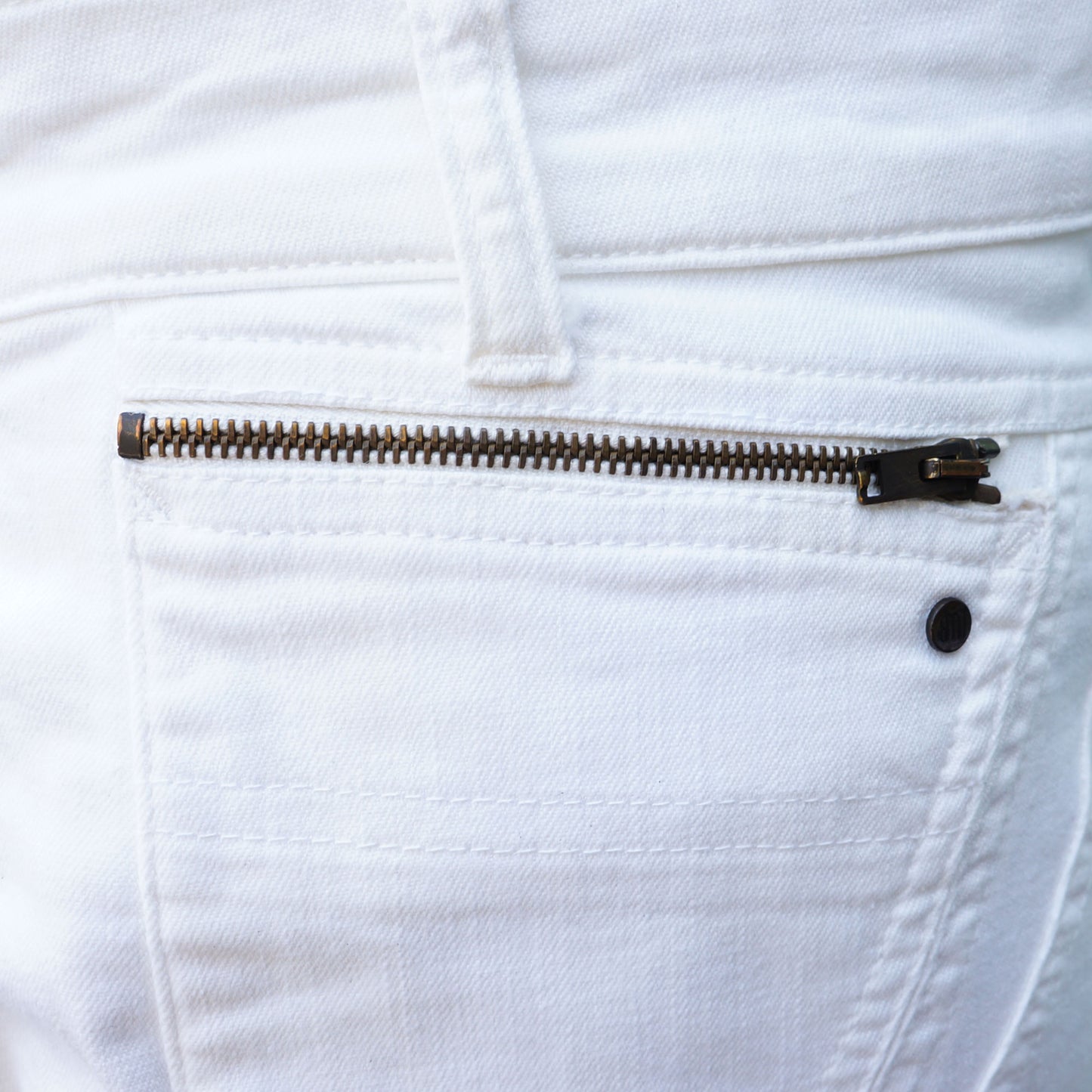 STELLA MCCARTNEY IVORY CARGO CROPPED PANT - leefluxury.com