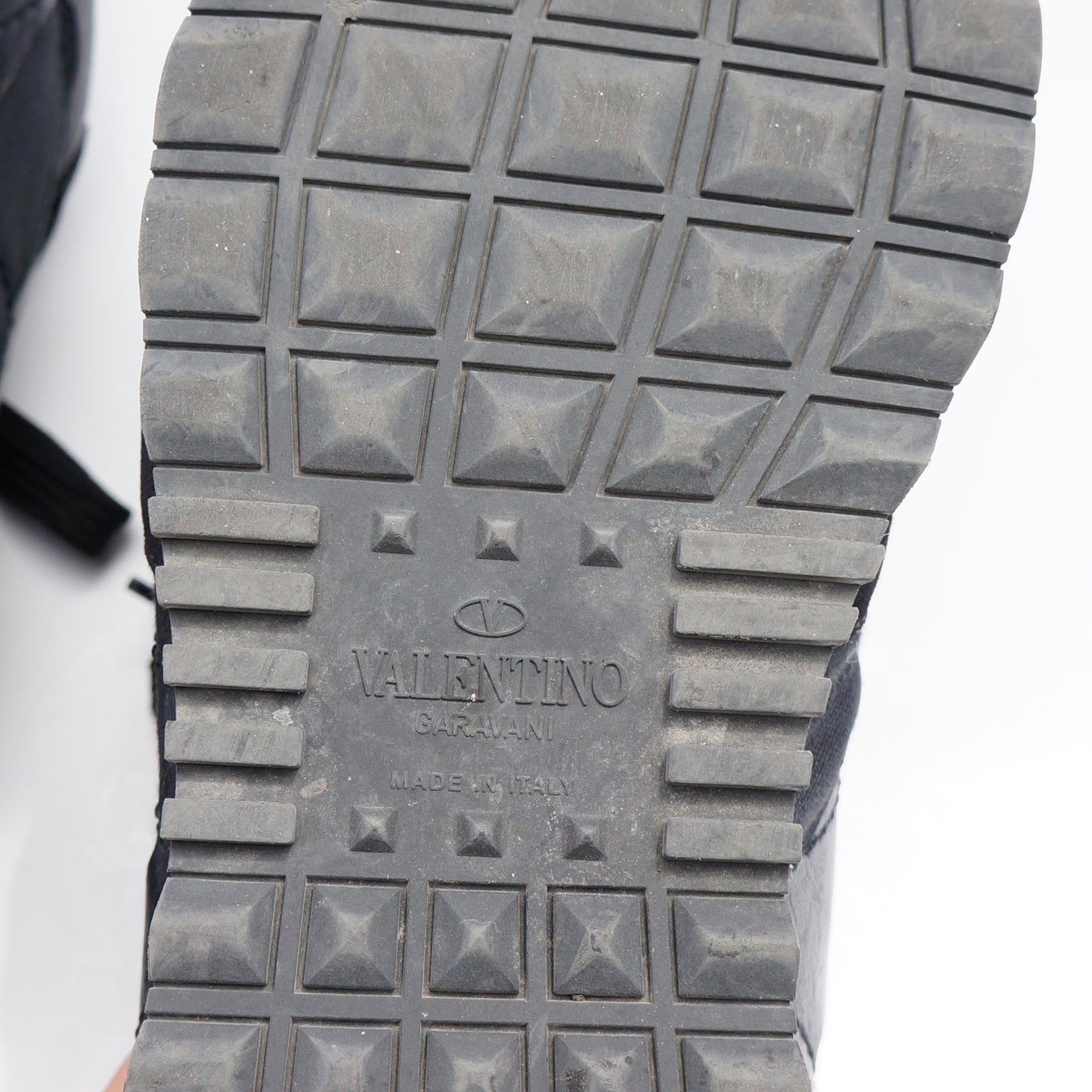 VALENTINO CAMOUFLAGE ROCKRUNNER SNEAKER - leefluxury.com
