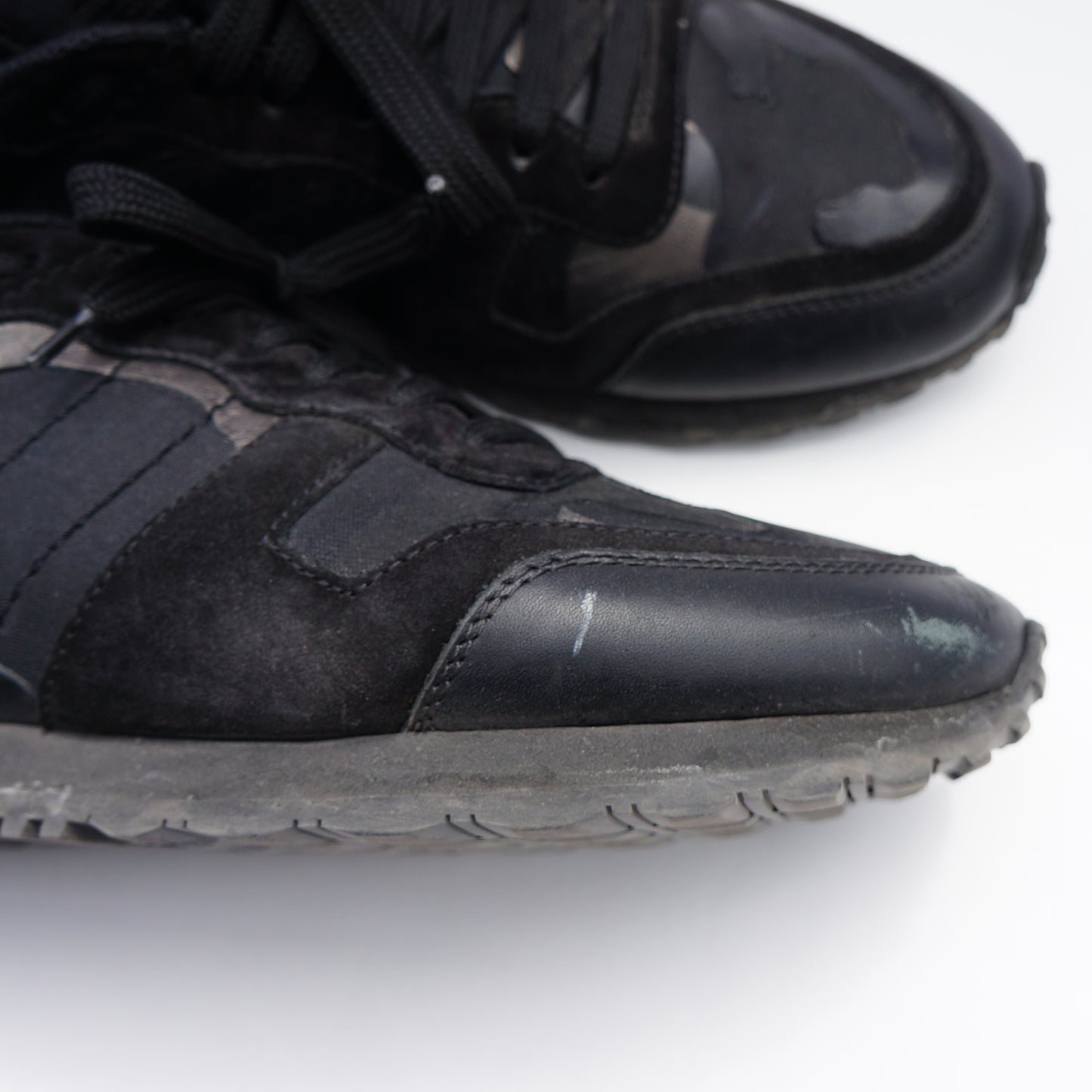 VALENTINO CAMOUFLAGE ROCKRUNNER SNEAKER - leefluxury.com
