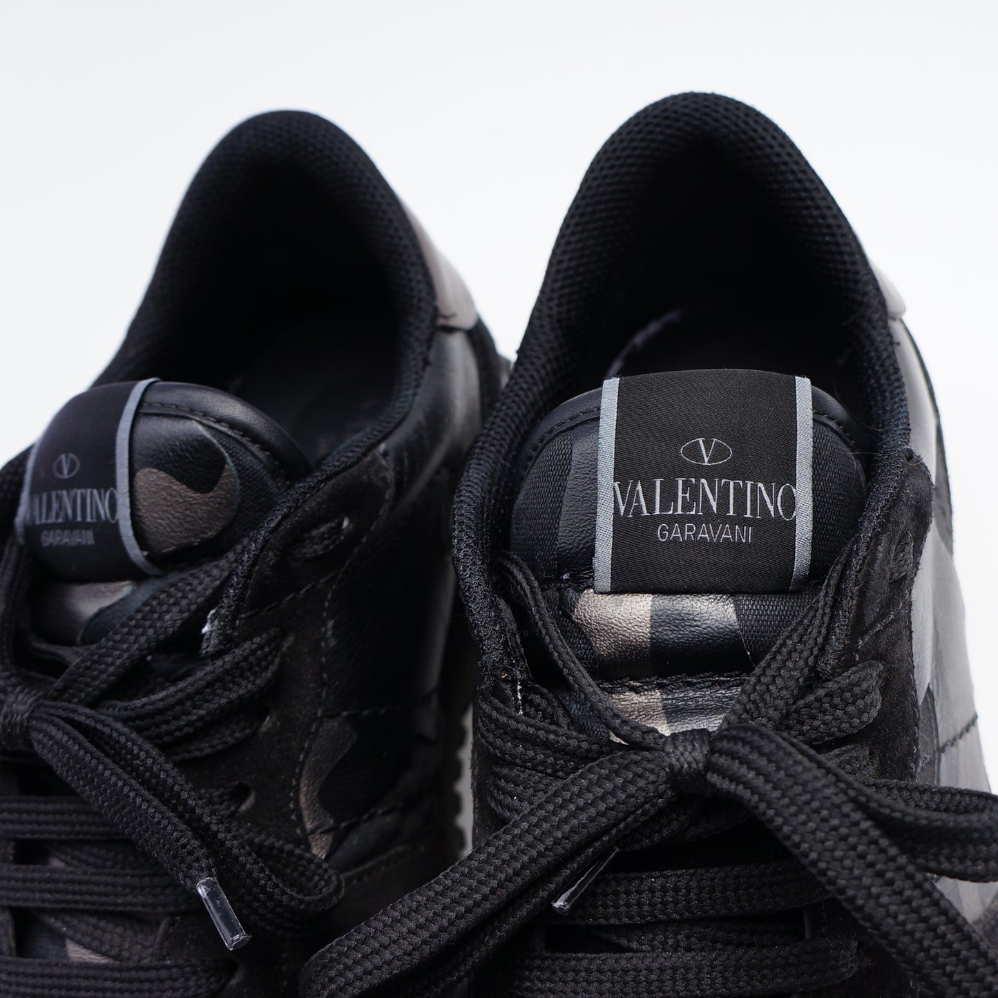 VALENTINO CAMOUFLAGE ROCKRUNNER SNEAKER - leefluxury.com