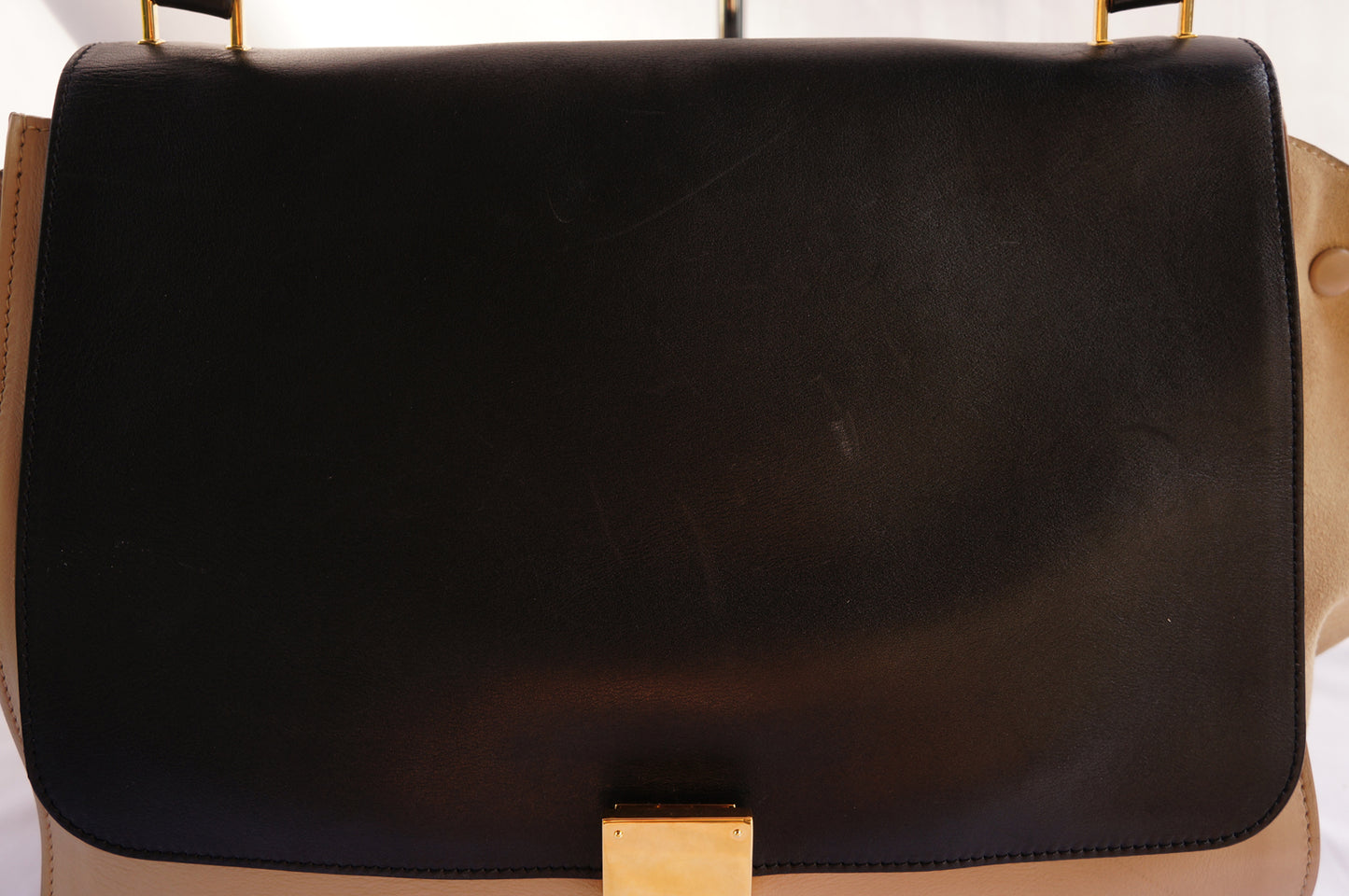 CÉLINE TRAPEZE MEDIUM BAG - leefluxury.com
