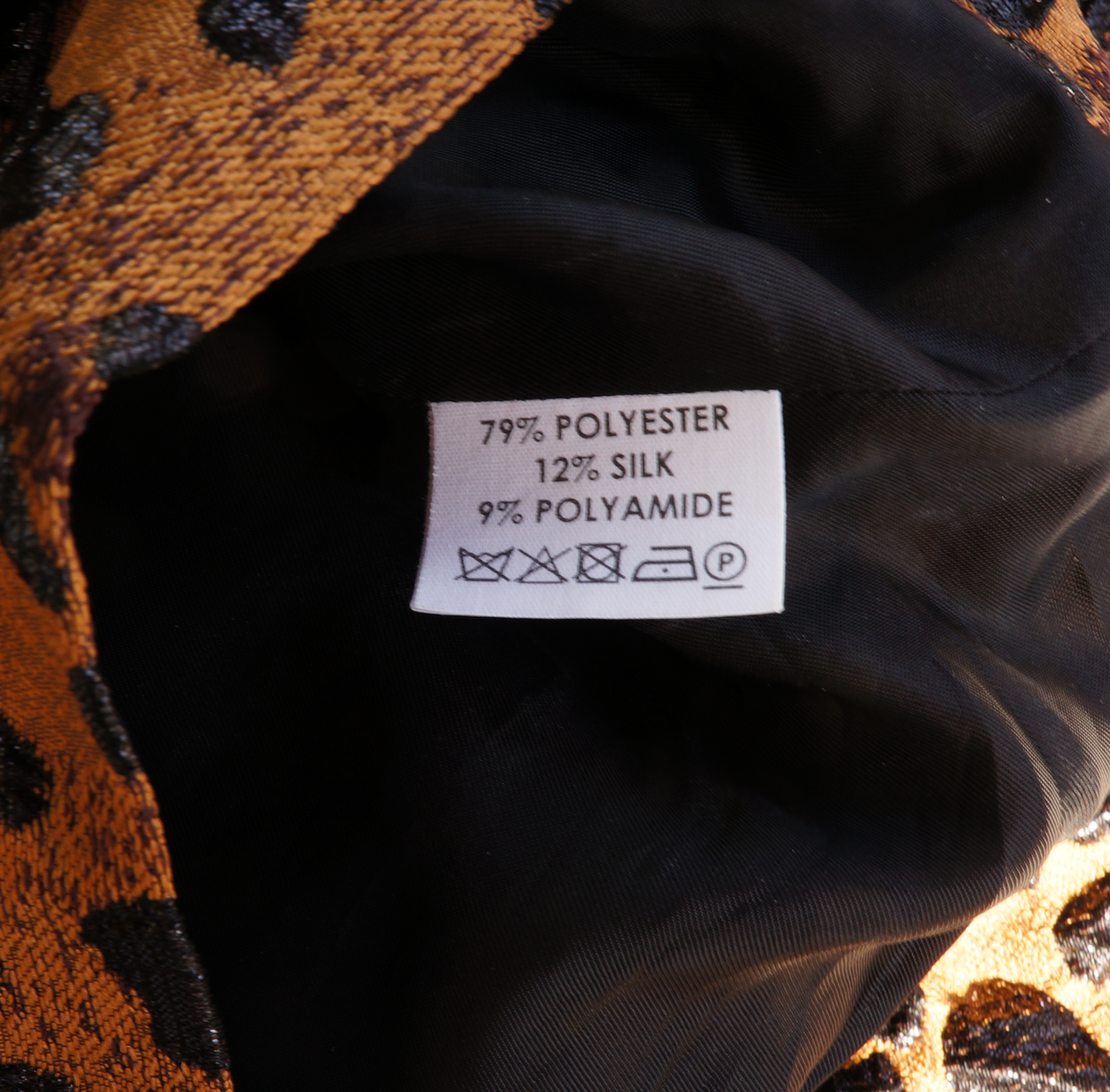 DRIES VAN NOTEN ANIMAL PRINT 2016 TOP - leefluxury.com