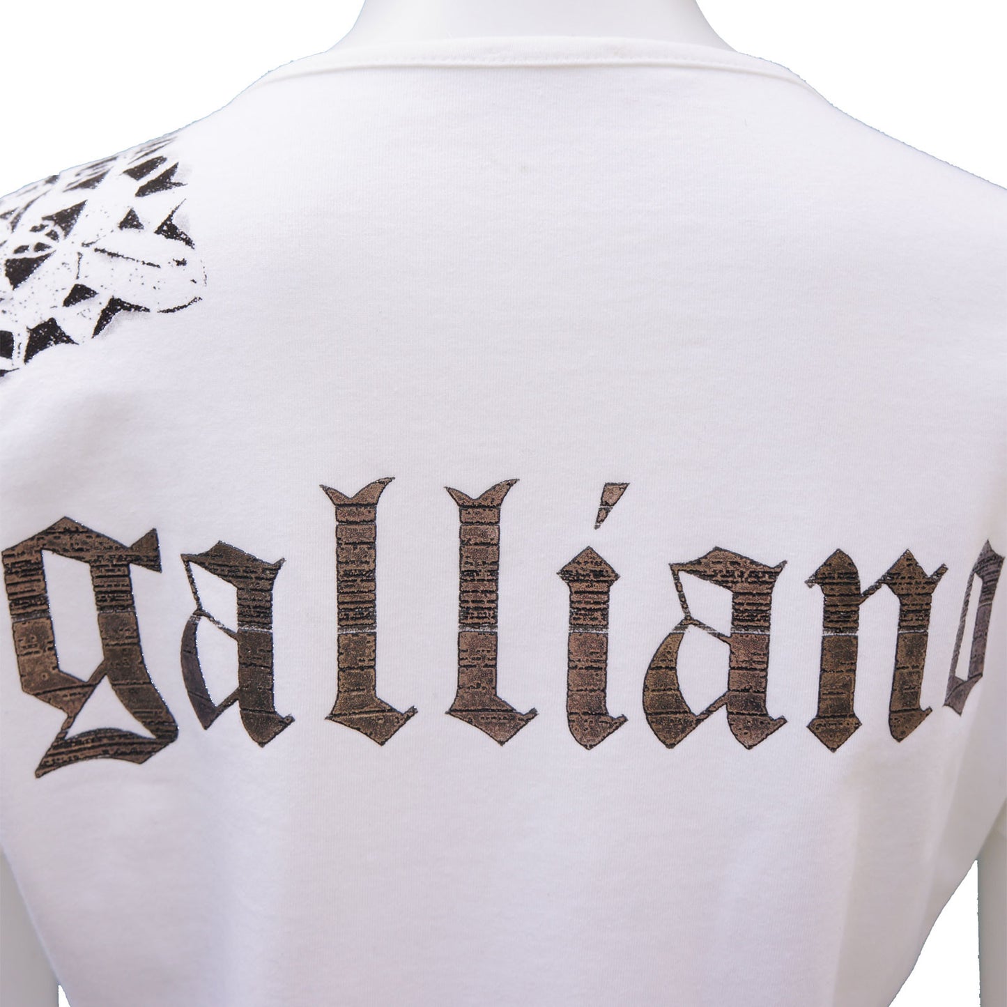 JOHN GALLIANO WHITE SKULL TSHIRT - leefluxury.com