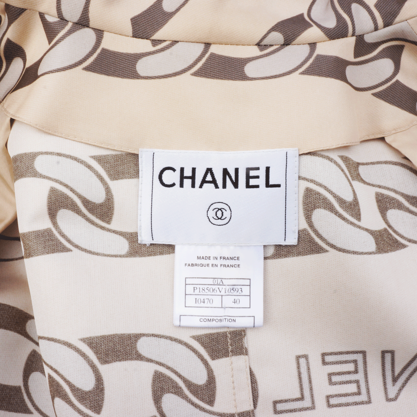 CHANEL LOGO & CHAIN-LINK PRINTED TRENCH COAT - leefluxury.com