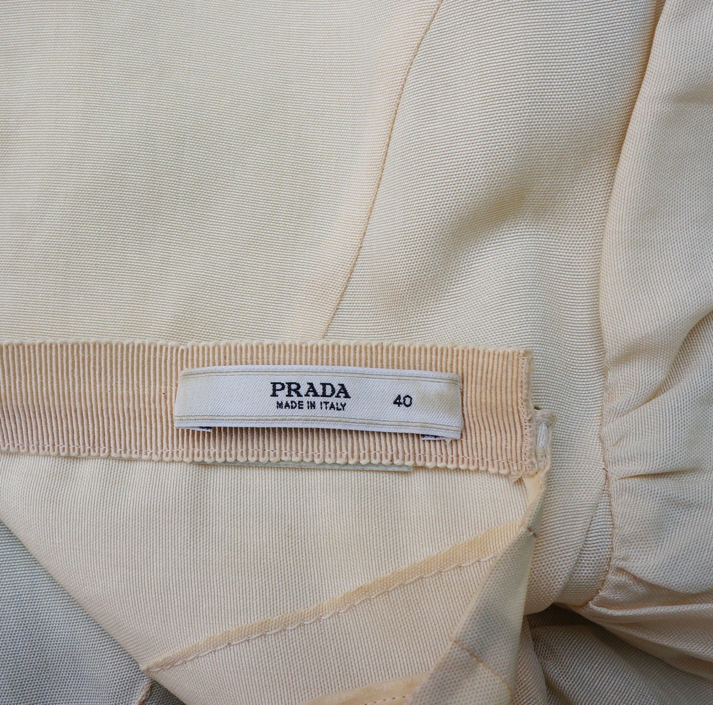 PRADA CREW NECK SHORT SLEEVE TUNIC TOP - leefluxury.com