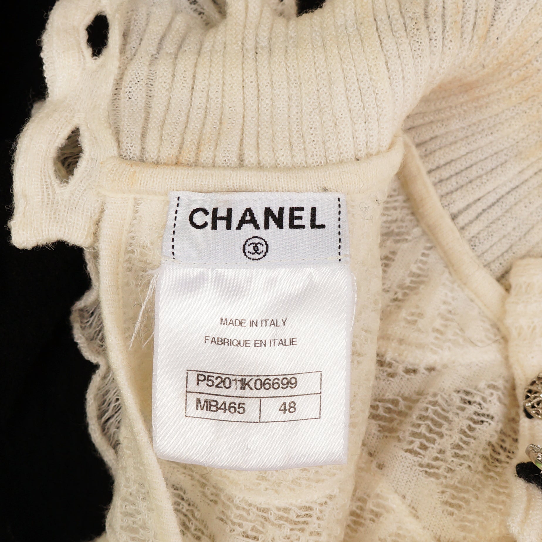 Chanel Pre-Fall 2015 Métiers d'Art Runway Paris Salzburg Karl Lagerfeld Knit Top - leefluxury.com