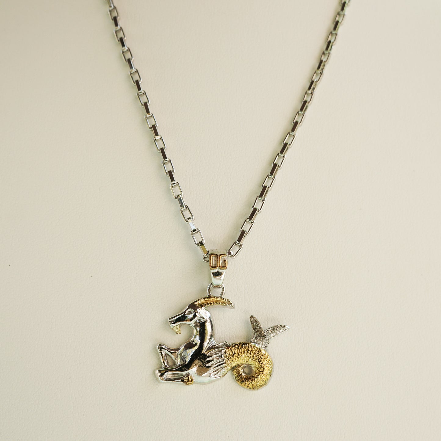 DOLCE & GABBANA ZODIAC CAPRICORN STERLING SILVER PENDANT NECKLACE - leefluxury.com