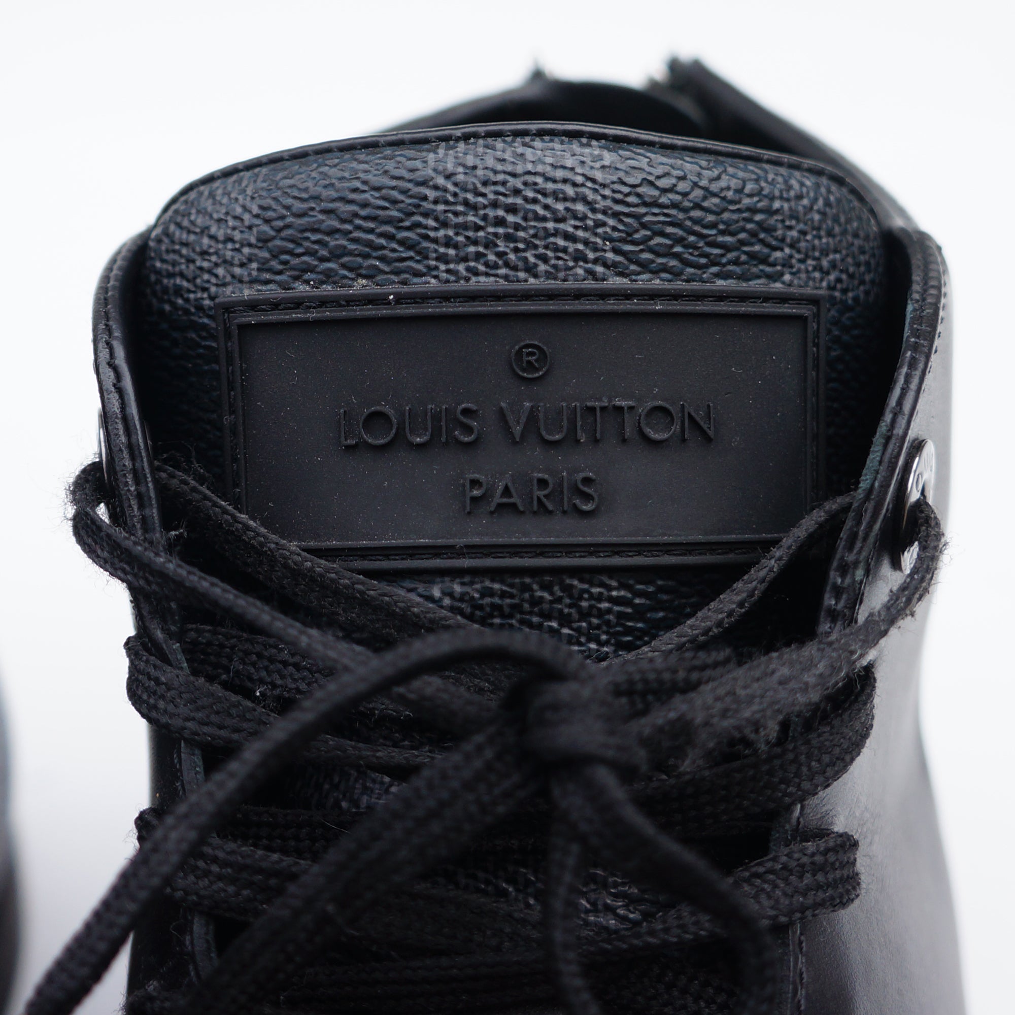 Louis vuitton line hot sale up sneaker boot